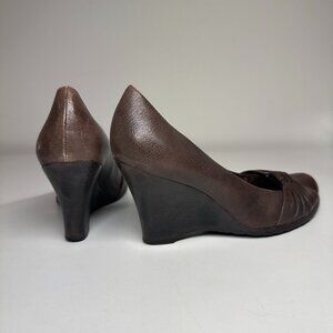 GIANNI BINI WOMENS BROWN LEATHER WEDGE HEELS SZ 8.5